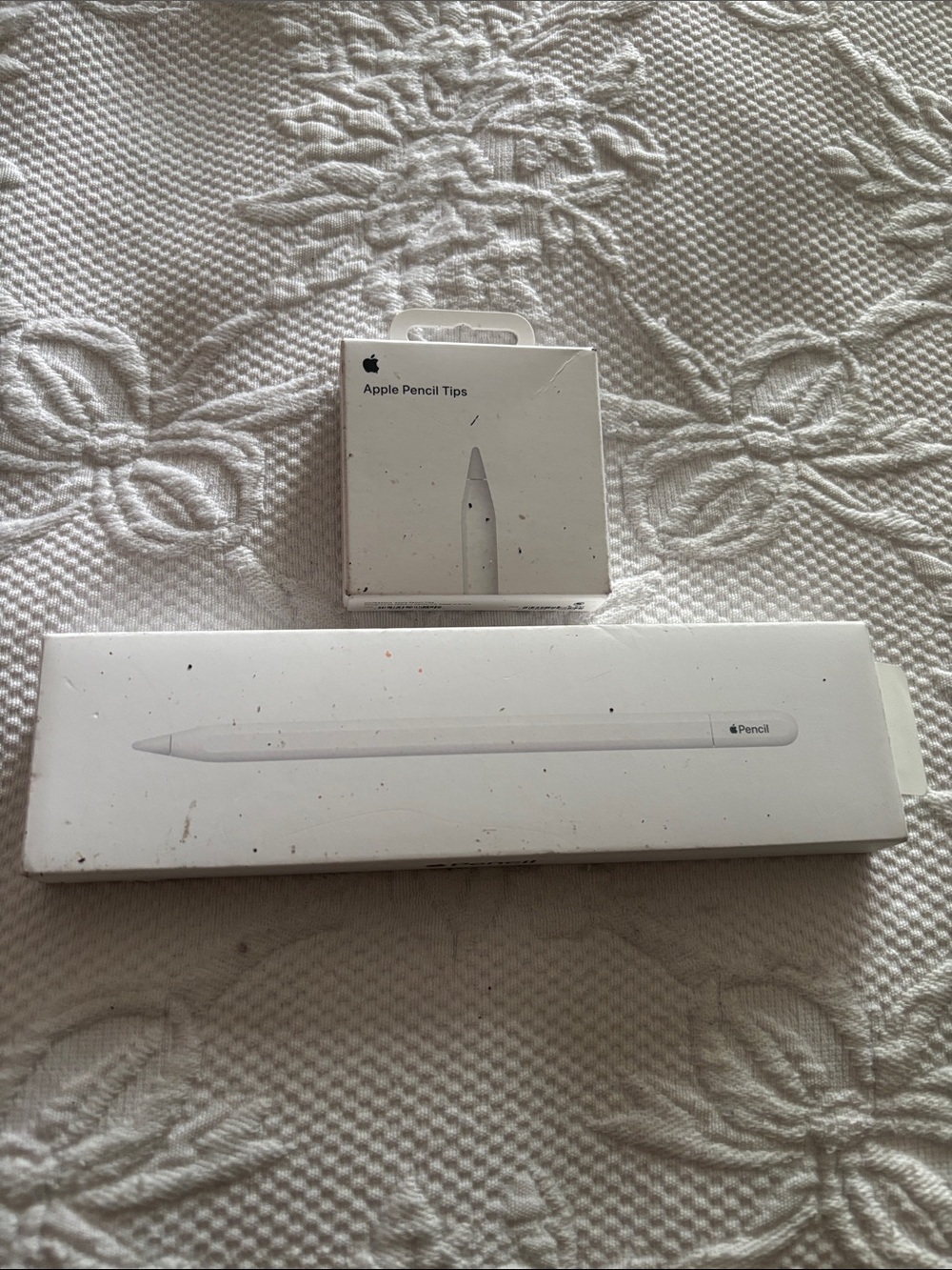 Apple Pencil (2nd Gen) and Replacement Tips – White